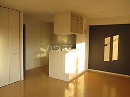 京成松戸線 五香駅 徒歩10分の賃貸アパート 2階1LDKのリビング/ダイニング