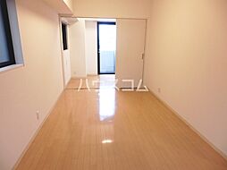 ソフィア・コート津田沼 5階1LDKのリビング/ダイニング