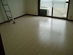 小田急小田原線 狛江駅 徒歩12分の賃貸マンション 2階1Kのリビング/ダイニング