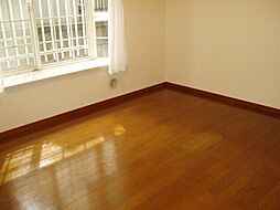 グットハイム 105 1階1Kのリビング/ダイニング