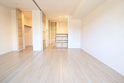 サニークレスト 102 1階1LDKのリビング/ダイニング