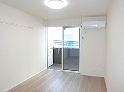 スリール　ドゥ 2階1Kのリビング/ダイニング