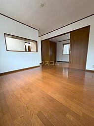 国立市谷保貸家 1 1階5LDKのリビング/ダイニング