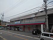 【ドラッグストア】ダックス 右京さがの店まで437ｍ