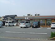 【コンビニエンスストア】セブン-イレブン上尾向山店まで946ｍ