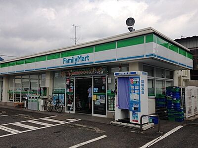 周辺：【コンビニエンスストア】ファミリーマート所沢東新井町店まで321ｍ