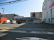 【コンビニエンスストア】ローソン 習志野谷津ソフトタウン前店まで468ｍ