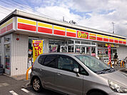 【コンビニエンスストア】デイリーヤマザキ 所沢上新井店まで533ｍ