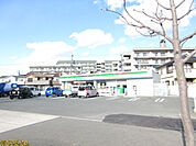 【コンビニエンスストア】ファミリーマート 豊橋東幸店まで685ｍ