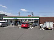 【コンビニエンスストア】ファミリーマート静岡用宗店まで1345ｍ
