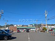 【コンビニエンスストア】ファミリーマート　清水石川店まで152ｍ