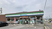 【コンビニエンスストア】ファミリーマート松本町店まで464ｍ