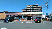 【コンビニエンスストア】セブンイレブン横田基地前店まで503ｍ