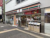 【コンビニエンスストア】セブンイレブン　名古屋椿町店まで624ｍ