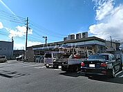 【コンビニエンスストア】ファミリーマート名西康生通店まで232ｍ