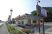 【ファーストフード】マクドナルド50号桐生店まで2735ｍ