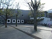 【図書館】小田原市立中央図書館まで1010ｍ