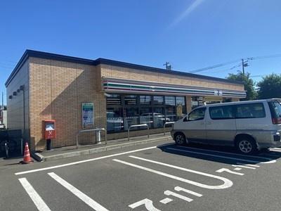 画像4:セブン−イレブン江別一番町店(コンビニ)まで406m