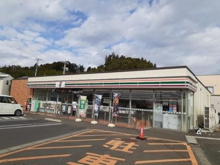 画像12:セブンイレブン仙台鶴が丘店(コンビニ)まで800m