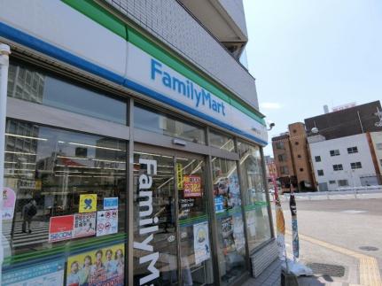 画像3:ファミリーマート沼津駅北口店(コンビニ)まで91m