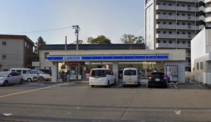 画像18:ローソン鳥取天神町店(コンビニ)まで817m