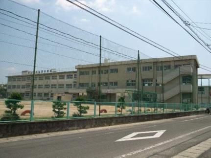 画像18:岡山市立福浜小学校(小学校)まで596m