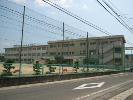 画像11:岡山市立福浜小学校(小学校)まで352m
