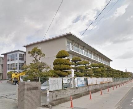 画像13:岡山市立芳田小学校(小学校)まで1168m