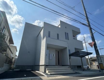 グランティック　若葉町（グランティック　ワカバチョウ） 102号室 ｜ 岡山県岡山市南区若葉町（賃貸アパート1LDK・1階・30.65㎡） その1