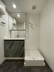 ルミーク北千住