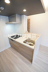 アヴァンスコート参番館