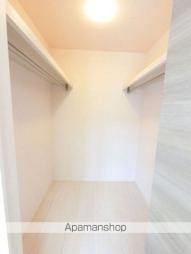 カトリエーム B